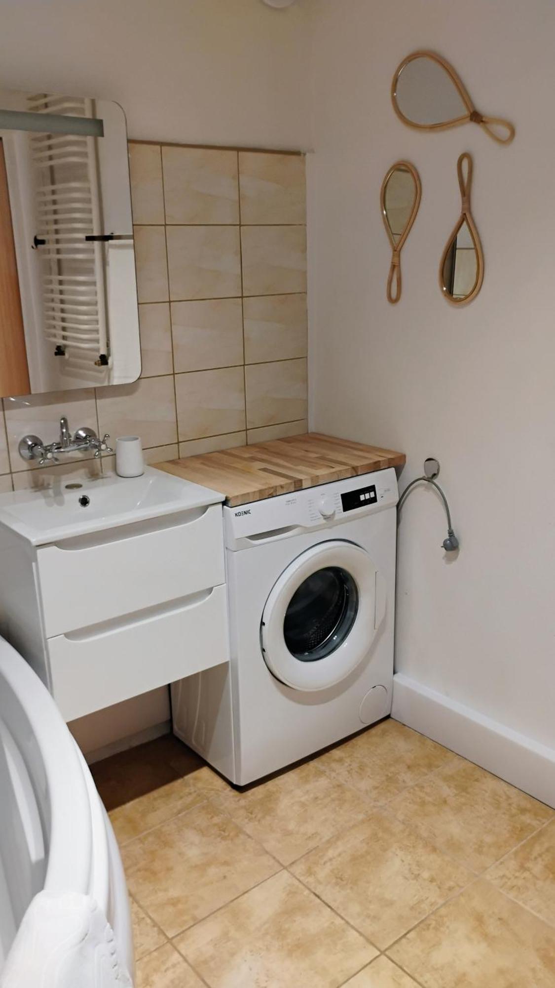 "U Latarnika" Przy Cichej 9 Apartment Kolobrzeg Luaran gambar